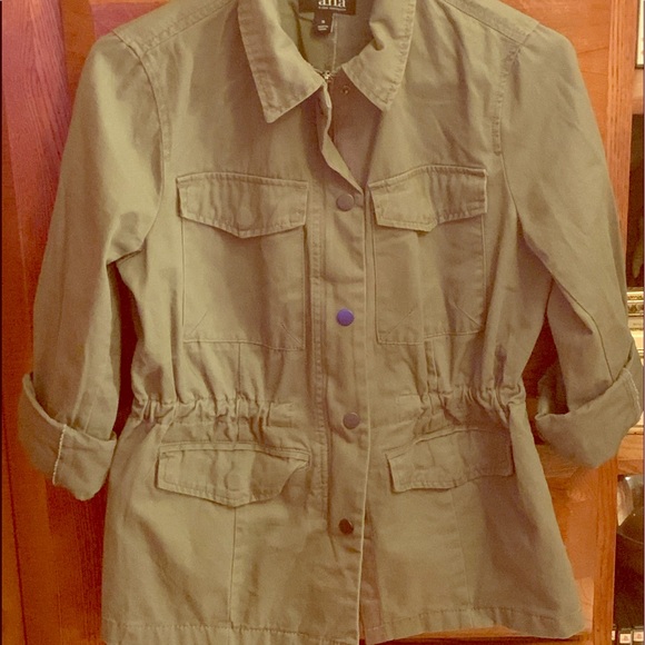 Jacket - Picture 1 of 2